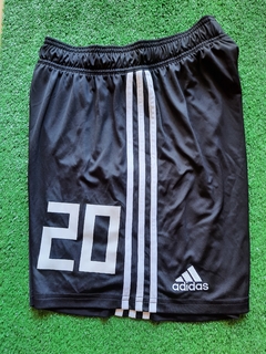 Imagen de Short negro 2018 Madrid nuevo talle S