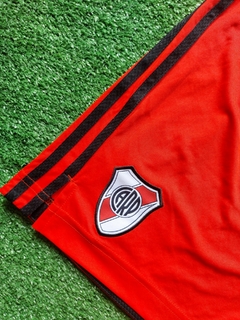 Short rojo 2022 talle S en internet