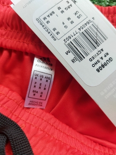 Short rojo 2022 talle S - Indumentaria Monumental