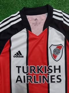 Camiseta alternativa 2021 #13 - comprar online