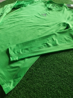 Camiseta termica techfit - Indumentaria Monumental