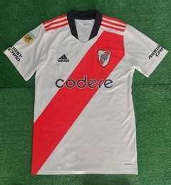Camiseta titular 2022 #18
