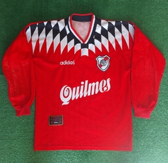 Camiseta alternativa 1996
