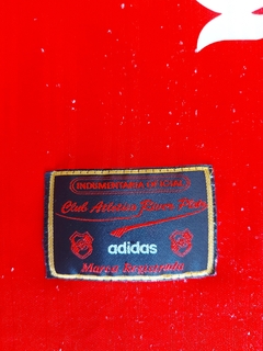 Camiseta alternativa 1996 en internet