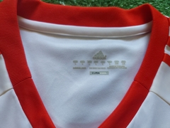 Camiseta titular 2011 #30 en internet