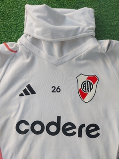 Buzo Entrenamiento 2024 cold rdy #26 - comprar online
