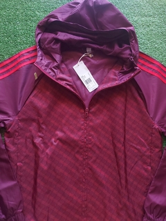 Campera Rompeviento 2024 / 2025 en internet
