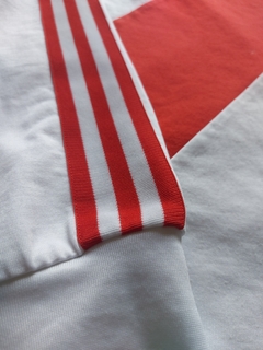 Camiseta Reedicion Retro - comprar online