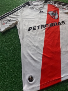 Camiseta Titular 2008 / 09 #13