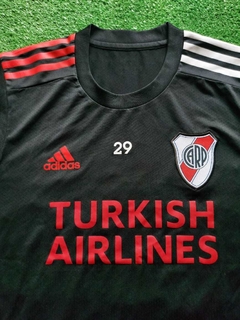 Imagen de Musculosa entrenamiento negra 2021 talle M