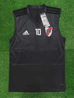 Musculosa 2018 gris