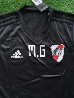 Remera entrenamiento gris 2018 estampada talle S - tienda online