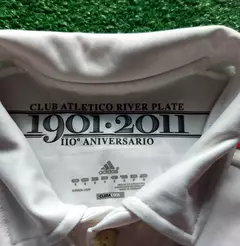 Camiseta titular 2011 #8 en internet
