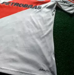 Camiseta titular 2011 #8