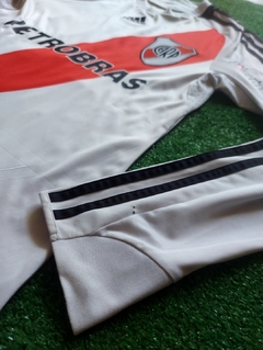 Camiseta titular 2008 #18 - Indumentaria Monumental
