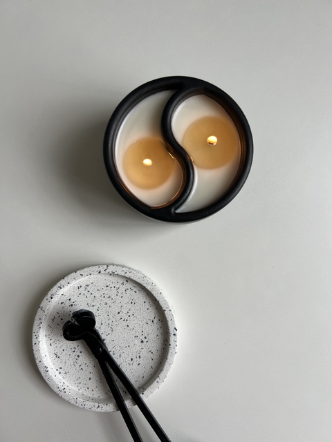 Vela Yin & Yang