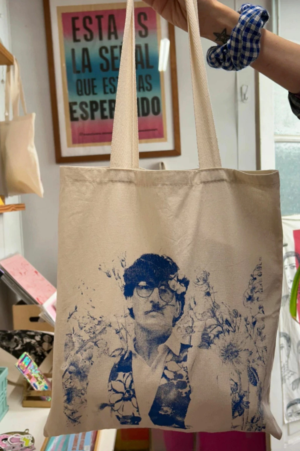 TOTE CHARLY