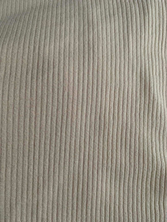 Blusa Gola Alta Ombros Abertos Manga Curta