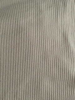 Blusa Gola Alta Ombros Vazados Manga Curta - loja online