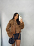 Jaqueta Feminina Peluciada Com Detalhes Em Couro Moda Blogueira