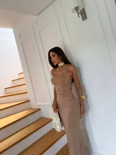 Vestido Bruna na internet