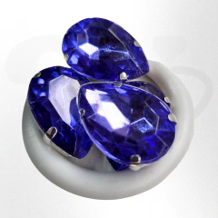 Gemas gota brillosas con base 18x25 x 10 unidades