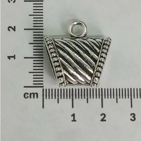 Dije pasapañuelo chico