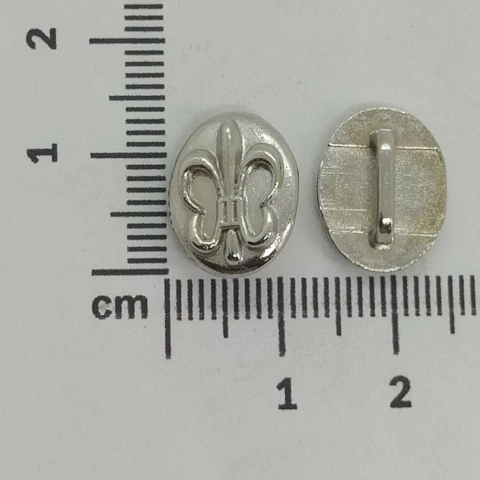 Pasante ancho flor de lis x 25grs aprox