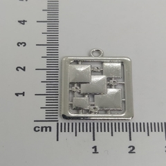 Dije cuadrado 25mm x 25 grs.