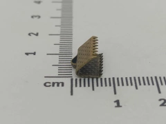 Piraña 10mm x 50 unidades Bronce en internet