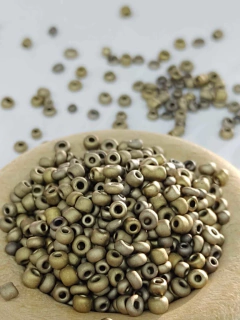 Mostacilla variedad de colores 100grs