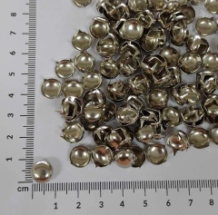 Tachas redondas 6mm x 10,5 gs, (x 100 unidades aprox.) - comprar online