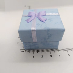 Cajita decorada 4cm x 4cm