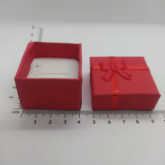 Cajita decorada 4cm x 4cm