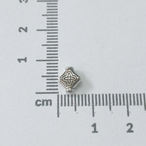 Pasante rombo x25grs