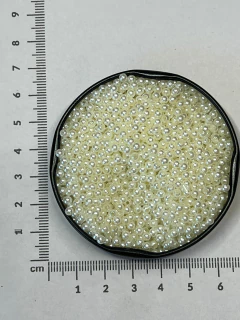 Perlas acrilicas pasantes 3MM x 25gramos - comprar online