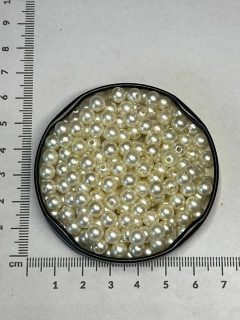 Perlas acrilicas pasantes 6MM x 25gramos en internet