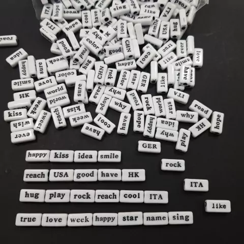 Entremeio Retangular Com Palavras Inglês Pretas 7x15mm Com 25 Unidades