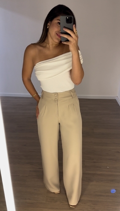 Calça Paris (sucesso de vendas) na internet