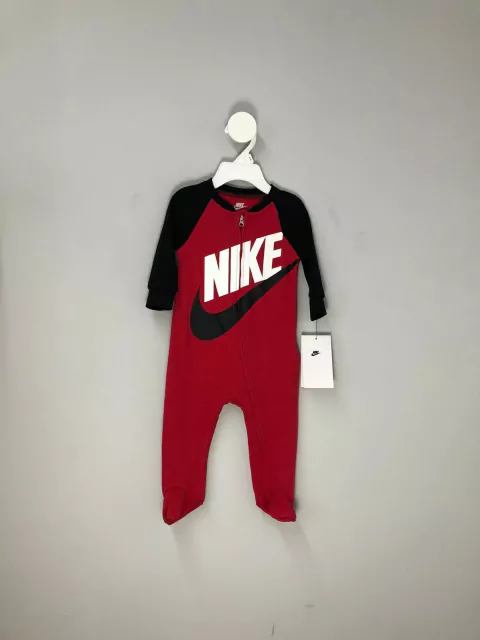 Macacão Nike Vermelho Novo