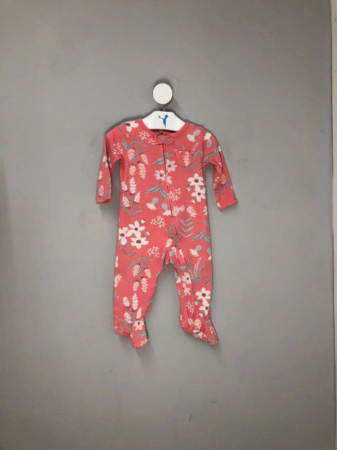 Macacão Malha Carters Florido Pêssego C/Touca Infantil - comprar online