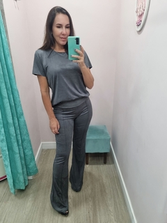 Conjunto Flare Suede - Varal da Cris Moda Feminina 