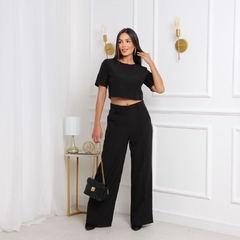 Conjunto Isa na internet
