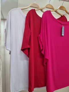 Blusa Morcego na internet