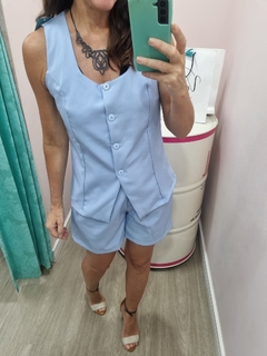 Conjunto Colete + Shorts - Varal da Cris Moda Feminina 