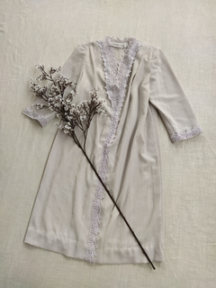 Vestido vintage com renda guipir - G