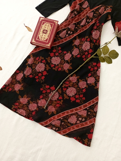 Vestido Super midi vermelho e preto floral romântico - P/M na internet