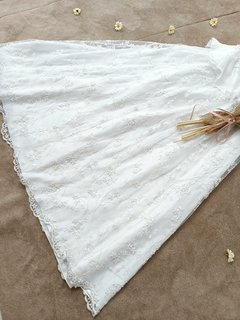 Vestido de noiva branco de tule e renda e floral de uma alça - P - Themargare