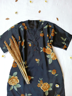 Robe/camisola ou camisa alongada preta floral - G - comprar online