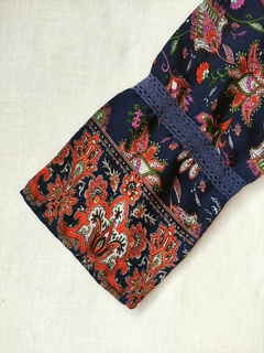 Blusa marinho estilo oriental floral - M - Themargare